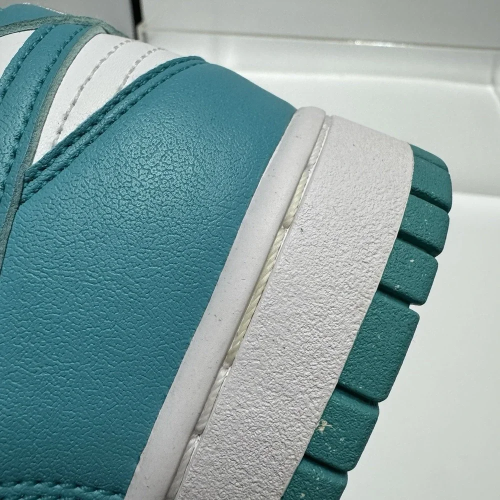 Brand New Nike Dunk Low White Dusty Cactus DD1873-105 Women's Size 11 / Men 9.5